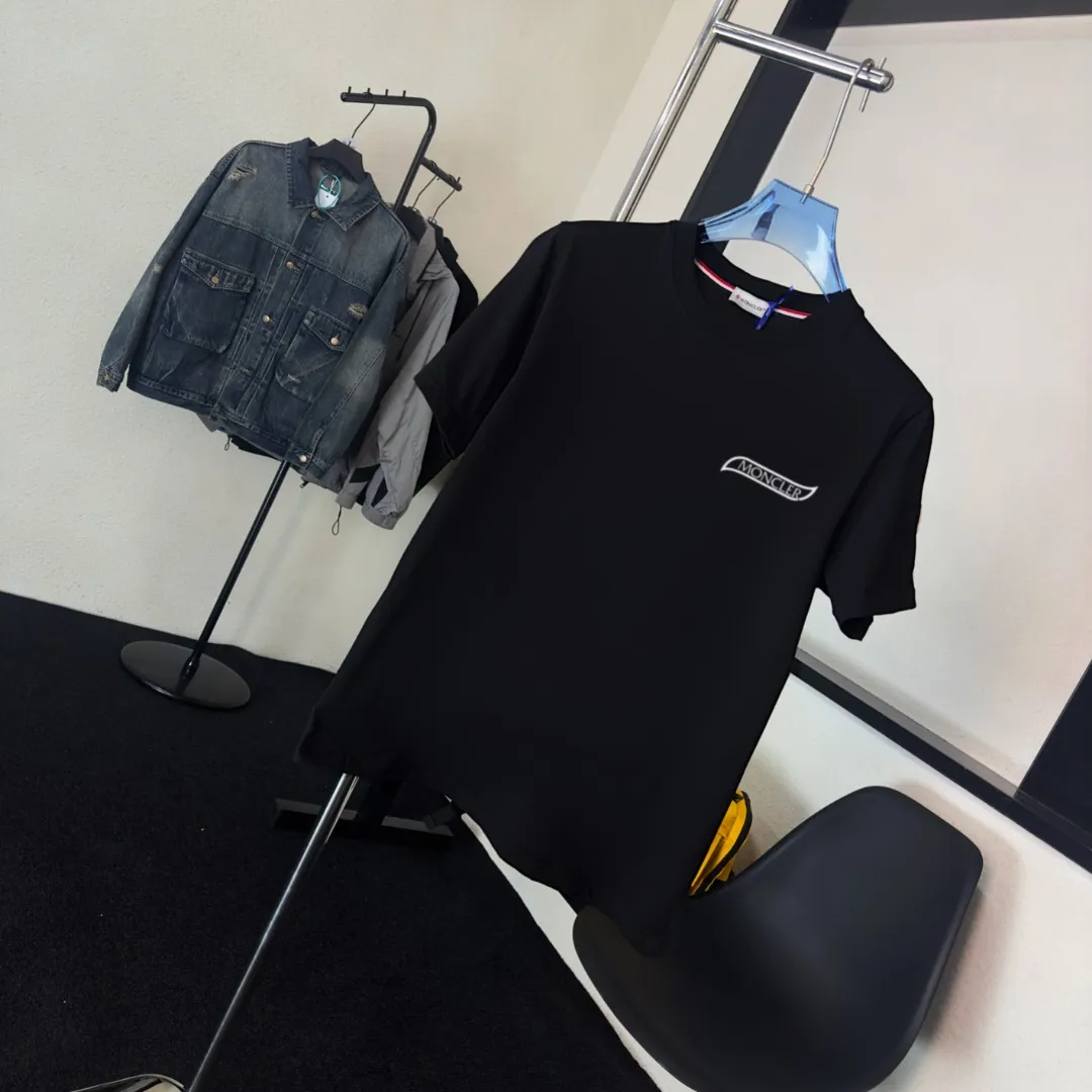 P80💰《Moncler~ 》2026New Arrival Quality T , Versatile Quality ！ ‼ 32 250G ‼ ， ， ， ， T 🤪 Sizes：S-M-L-XL-2XL ：Black，White， Same Style